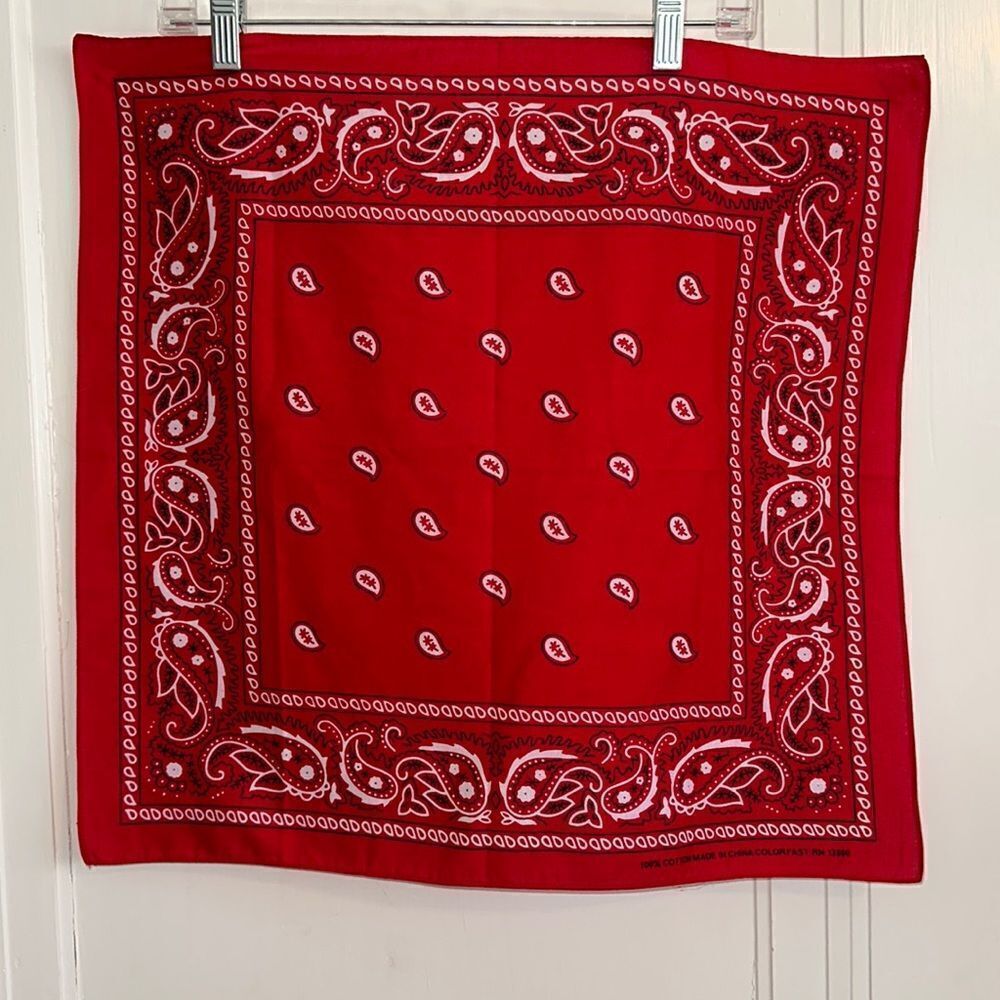 Paris Accessories red,‎ white & black paisley print cotton bandanna square scarf
